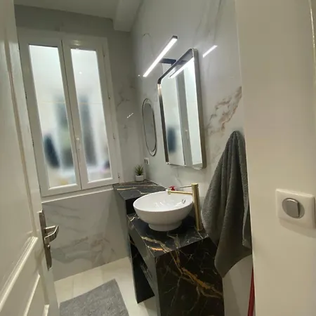 Appartement Zgondoiu Résidence *