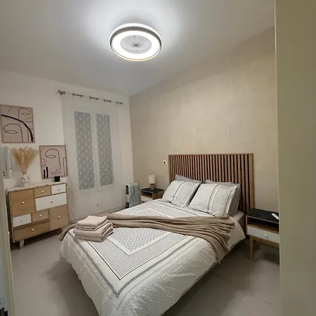 Zgondoiu Résidence * Nizza